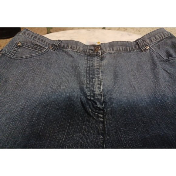 Lightweight Jeans from Ruby Rd - Picture 2 of 4